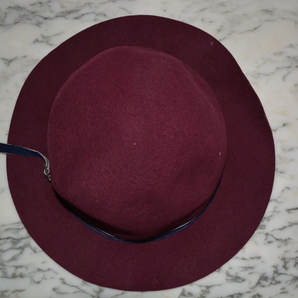 Maroon Hat - Picture 2 of 4